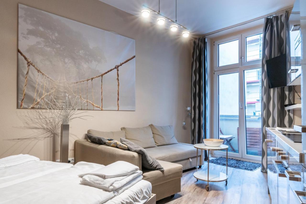Upmarket Studio With Balcony In Friedrichshain Apartamento Berlín Exterior foto